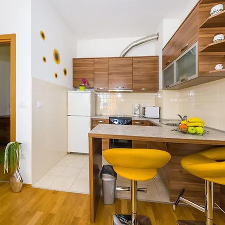 Apartman Populare Charming *