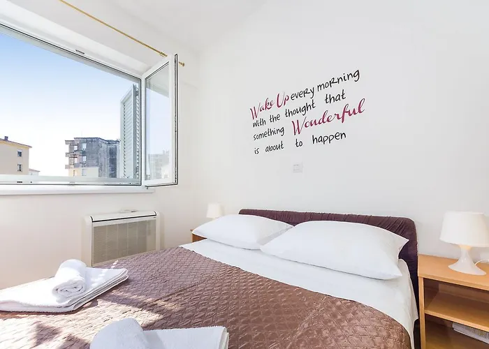 Apartment Populare Charming Zadar