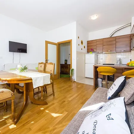 شقة Populare Charming *